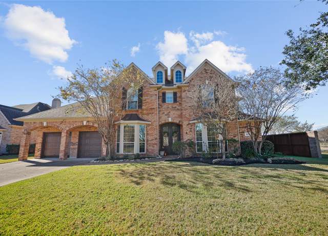Property at 18815 Manleigh Court Ct, Tomball, TX 77377, 4 beds, 3.5 baths