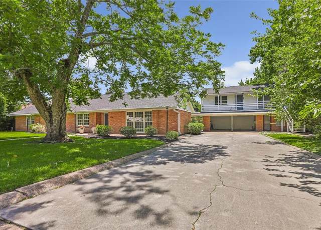 Property at 606 N Main St, Dayton, TX 77535, 3 beds, 3 baths