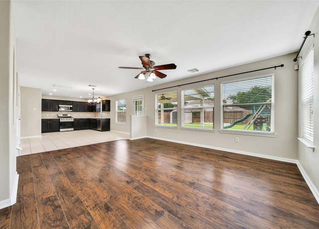 Property at 32126 Willow Creek Park, Conroe, TX 77385, 3 beds, 2.5 baths