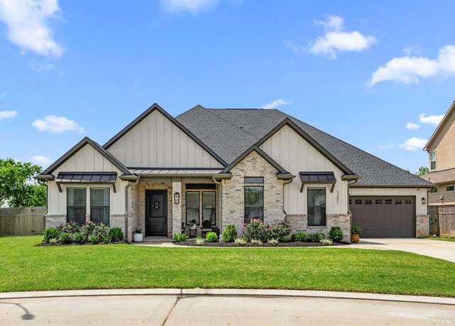 Property at 3207 Whispering Pecans Dr, Fulshear, TX 77441, 3 beds, 4.5 baths