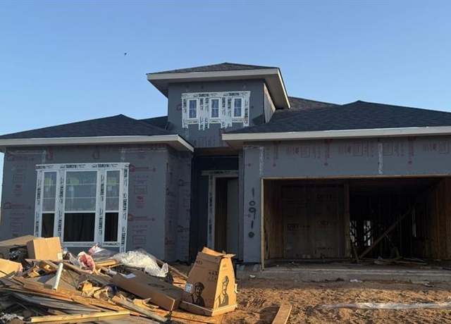 Property at 10910 Spring Wind Dr, Missouri City, TX 77459, 4 beds, 3.5 baths