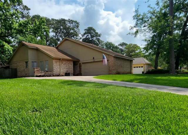 Property at 532 S Rivershire Dr, Conroe, TX 77304, 3 beds, 2 baths