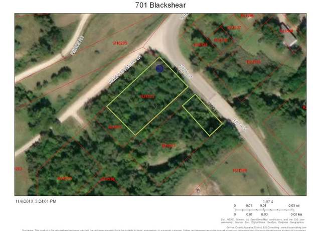 Property at 701 E W Blackshear St, Navasota, TX 77868