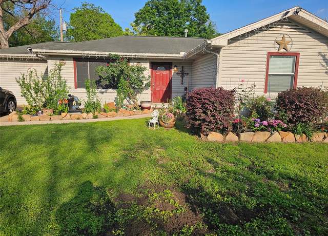 Property at 213 Linda St, Deer Park, TX 77536, 4 beds, 2 baths