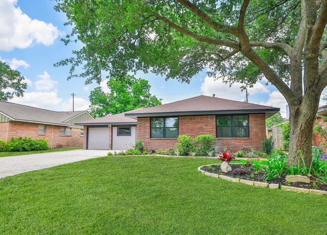 Property at 5714 Nina Lee Ln, Houston, TX 77092, 4 beds, 3 baths