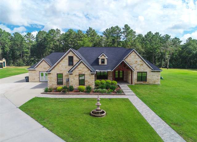 Property at 11173 County Road 302, Plantersville, TX 77363, 4 beds, 5 baths