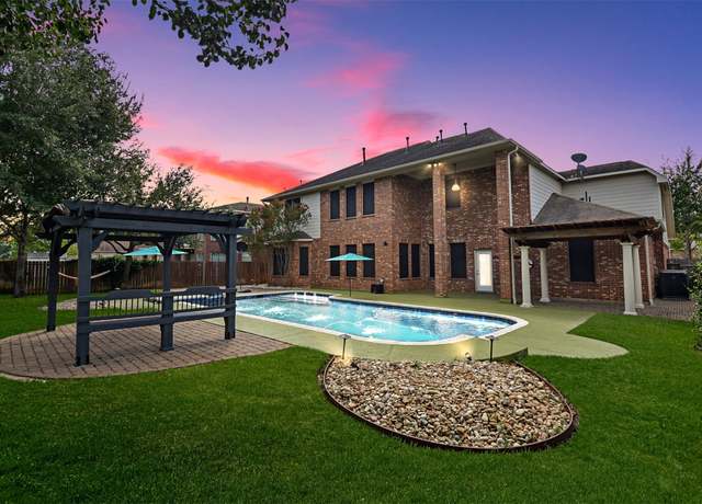 Property at 21010 Kelliwood Park Ln, Katy, TX 77450, 6 beds, 4.5 baths