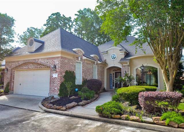Property at 7 Champion Villa Dr, Houston, TX 77069, 3 beds, 3 baths