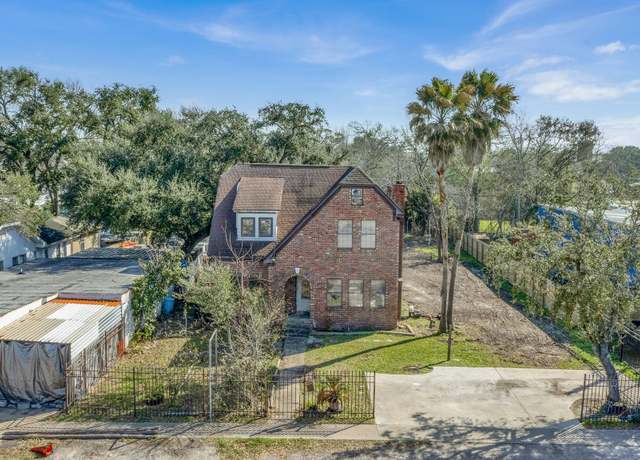 Property at 3727 Broadway St, Houston, TX 77017, 3 beds, 1 bath