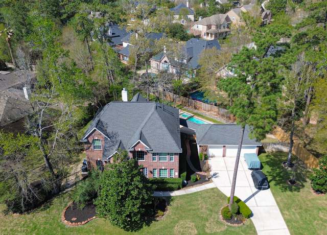 Property at 22 Caulfield, The Woodlands, TX 77382, 5 beds, 3.5 baths
