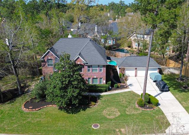 Property at 22 Caulfield, The Woodlands, TX 77382, 5 beds, 3.5 baths