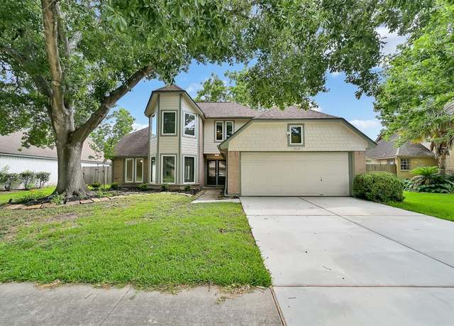Property at 2909 Tower Bridge Ct, Pearland, TX 77581, 3 beds, 2.5 baths