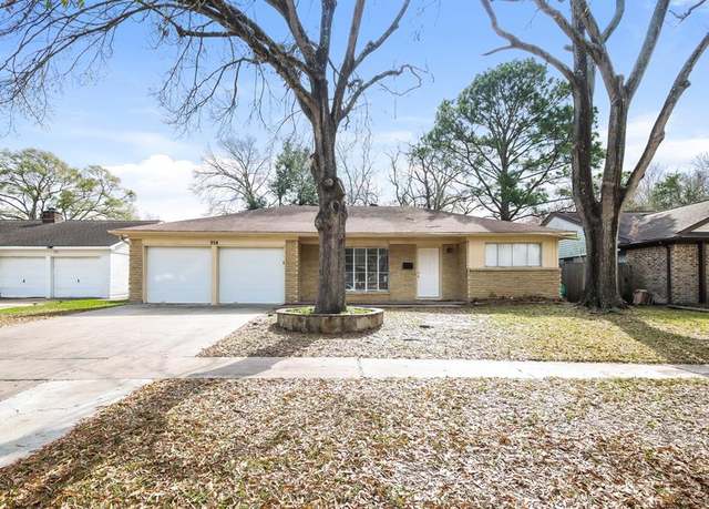 Property at 954 Neptune Ln, Houston, TX 77062, 3 beds, 2 baths