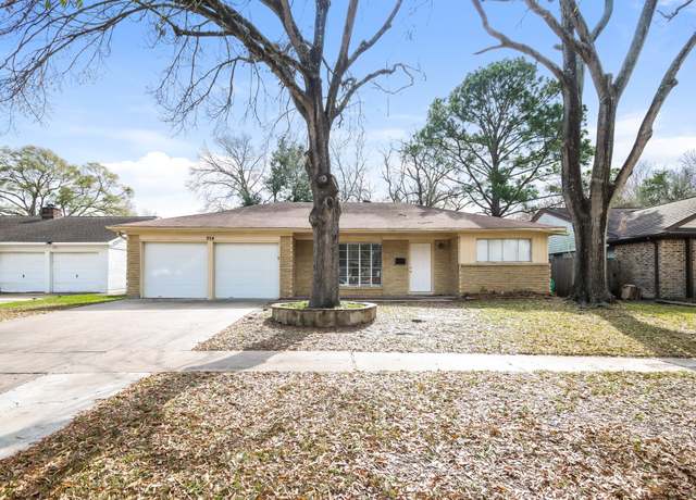 Property at 954 Neptune Ln, Houston, TX 77062, 3 beds, 2 baths