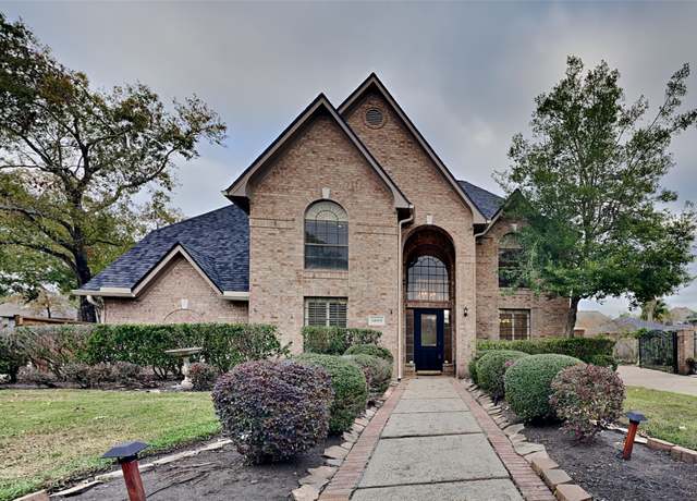 Property at 14903 Evergreen Ridge Way, Houston, TX 77062, 5 beds, 3.5 baths