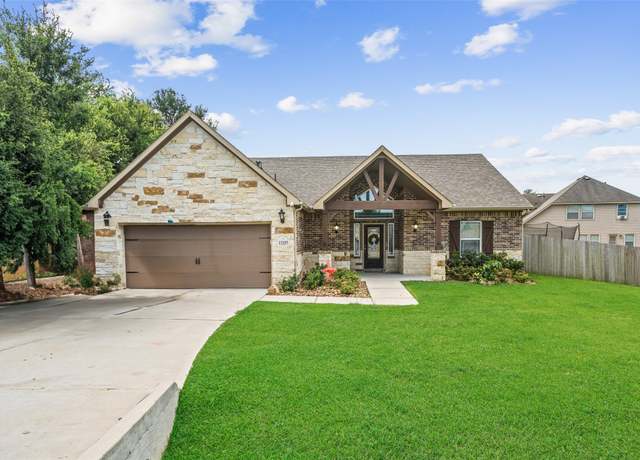 Property at 13257 Ridgeview, Willis, TX 77318, 4 beds, 2 baths