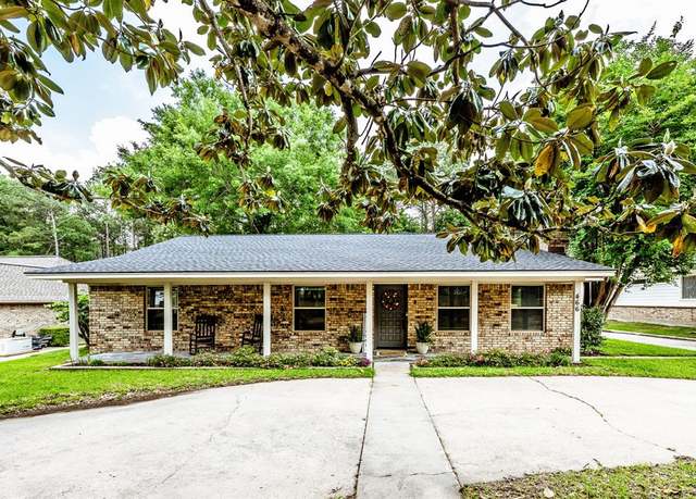 Property at 466 Cherry Hills Dr, Huntsville, TX 77340, 3 beds, 3 baths