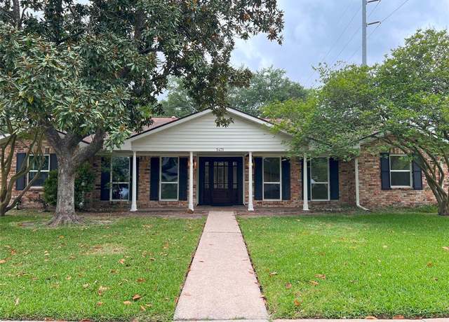 Property at 5475 Jackwood St, Houston, TX 77096, 4 beds, 2.5 baths