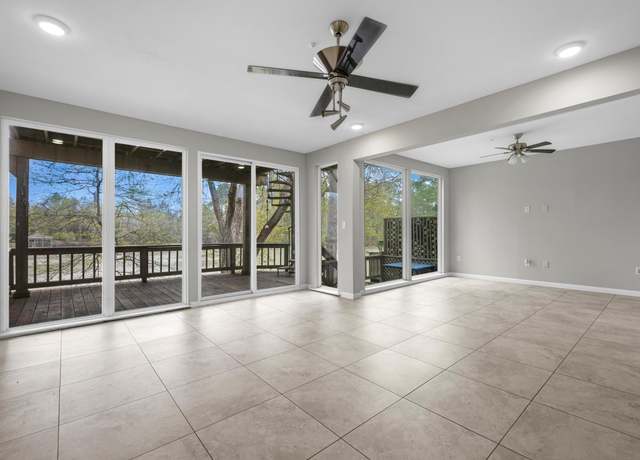 Property at 12658 Briar Patch Rd, Houston, TX 77077, 3 beds, 2.5 baths
