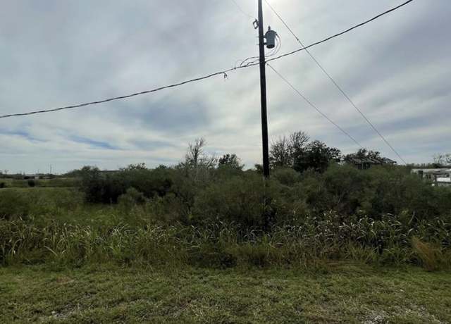 Property at 0 Bastrop St, Angleton, TX 77515
