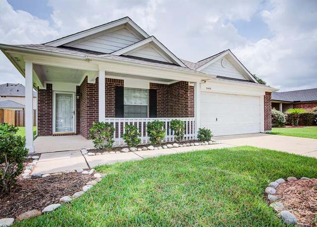 Property at 3403 Wheatfield Ct, Pearland, TX 77581, 3 beds, 2 baths