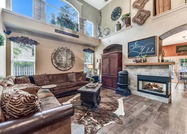Property at 34 Doeskin Pl, Spring, TX 77382, 5 beds, 3.5 baths