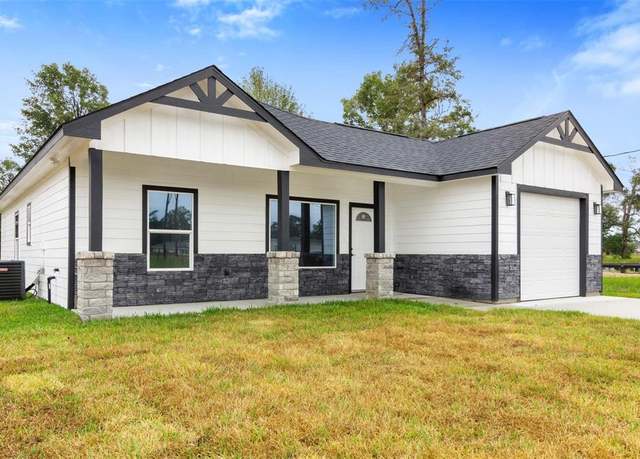 Property at 4170 Ben Milam Rd, Willis, TX 77378, 3 beds, 2 baths