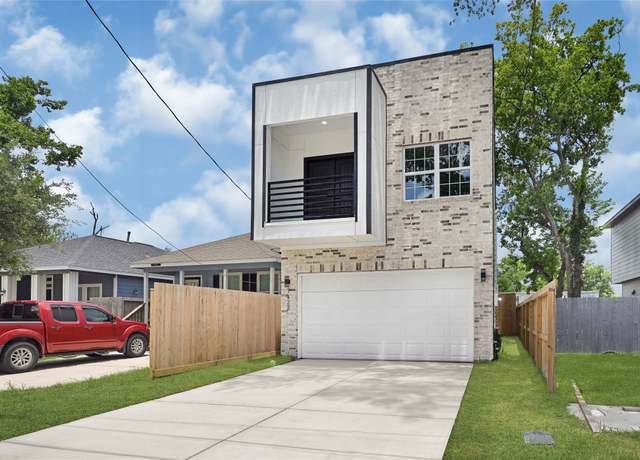 Property at 7922 Sealey St, Houston, TX 77088, 3 beds, 2.5 baths