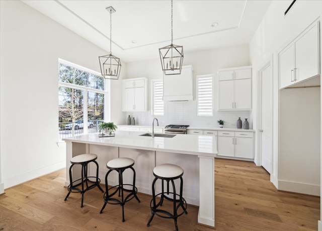 Property at 5310 Wembley Downs Dr, Houston, TX 77091, 3 beds, 2.5 baths
