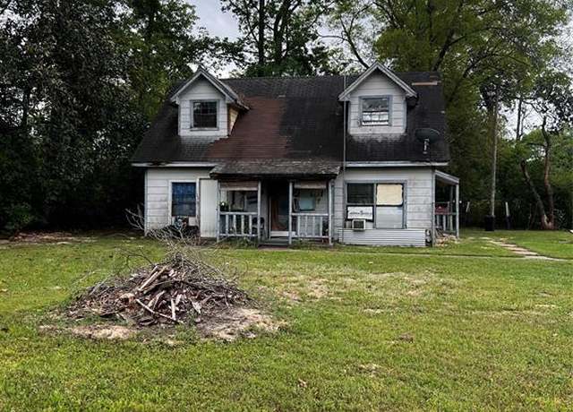 Property at 22510 Highway 105, Cleveland, TX 77328, 2 beds, 1 bath