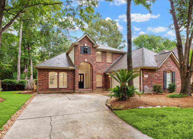 Property at 38 E Knightsbridge Dr, The Woodlands, TX 77385, 4 beds, 2.5 baths