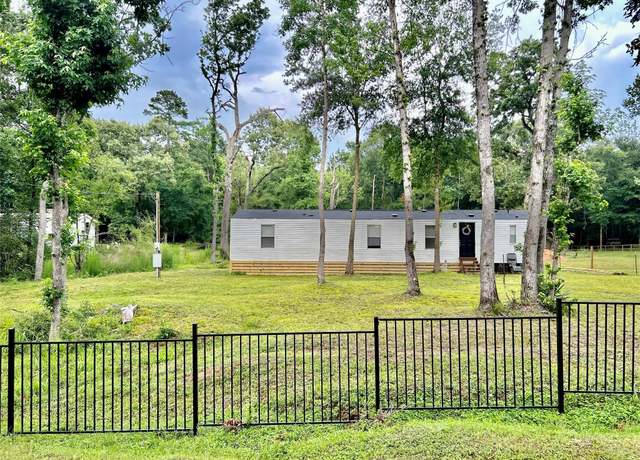 Property at 13881 Park Ave, Conroe, TX 77384, 2 beds, 2 baths