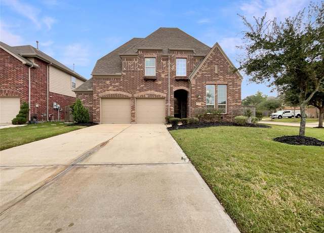 Property at 13101 Spear Trail Ct, Rosharon, TX 77583, 6 beds, 3.5 baths