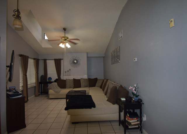 Property at 17090 Carbridge Dr, Houston, TX 77084, 4 beds, 3 baths