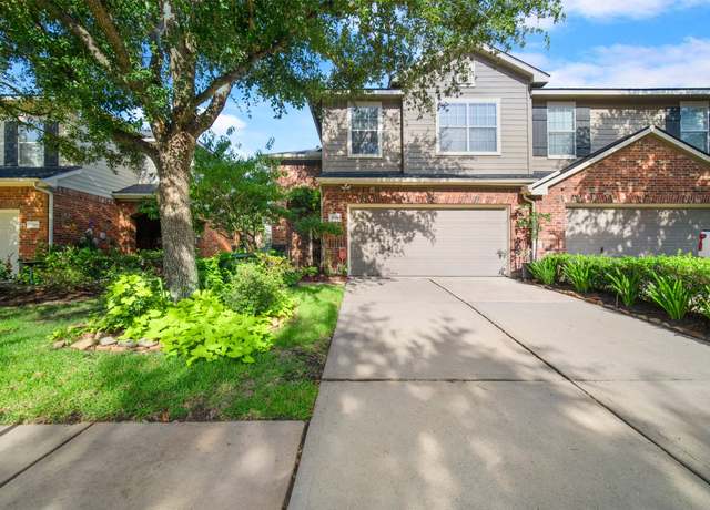 Property at 5319 Canyon Hollow Dr, Houston, TX 77084, 3 beds, 2.5 baths