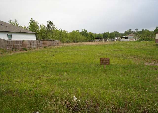 Property at 113 County Road 3552 Rd, Cleveland, TX 77327