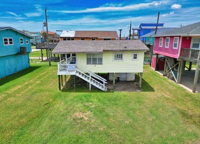 Property at 123 Sandpiper Ave, Surfside Beach, TX 77541, 1 bed, 1 bath