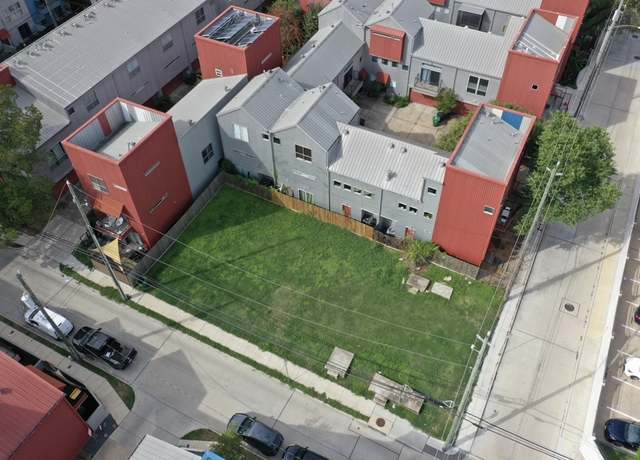 Property at 1110 Arthur St, Houston, TX 77019