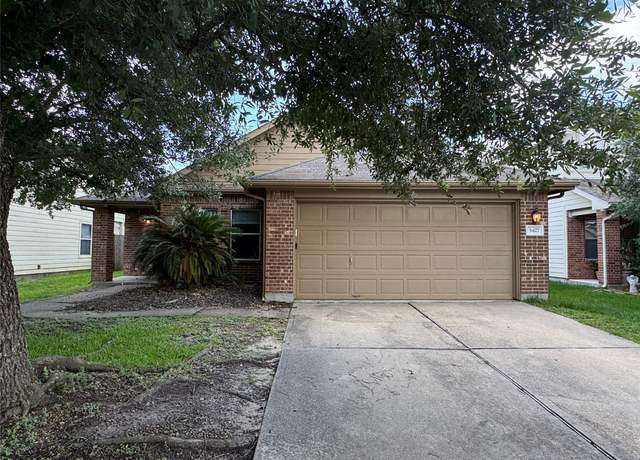 Property at 5427 Cilantro Ln, Baytown, TX 77521, 3 beds, 2 baths