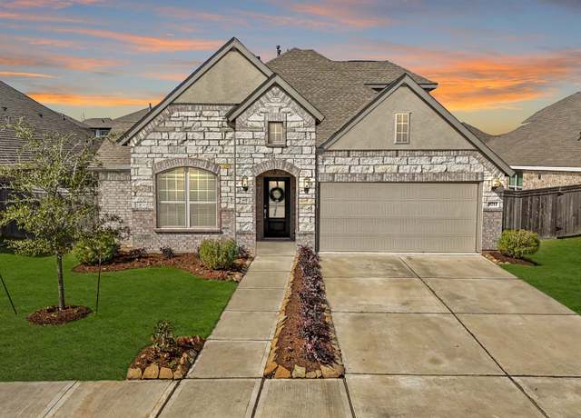Property at 8711 Fairbrook Dr, Missouri City, TX 77459, 4 beds, 3.5 baths
