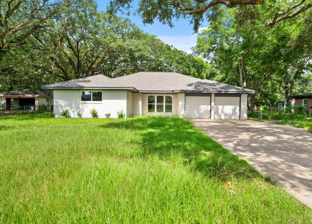 Property at 15 N Amburn Rd, Texas City, TX 77591, 4 beds, 2 baths
