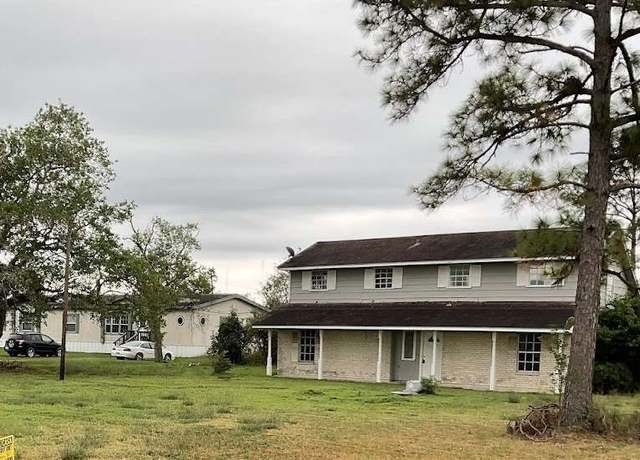 Property at 4513 County Road 424, Alvin, TX 77511, 4 beds, 2 baths