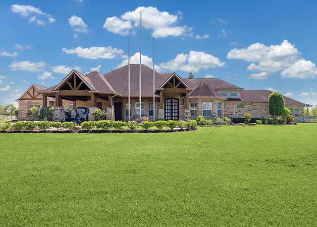 Property at 2006 Schulte Ln, Friendswood, TX 77546, 5 beds, 8 baths
