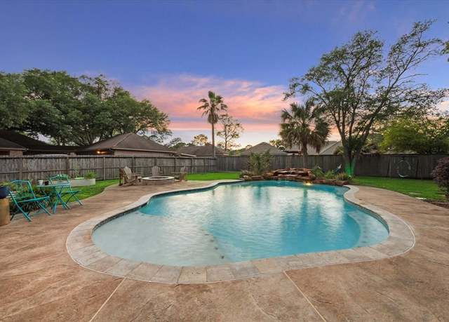 Property at 15907 Turtle Bay Dr, Houston, TX 77062, 4 beds, 2.5 baths