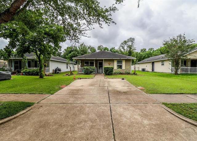 Property at 3415 Angel Ln, Houston, TX 77045, 3 beds, 1 bath