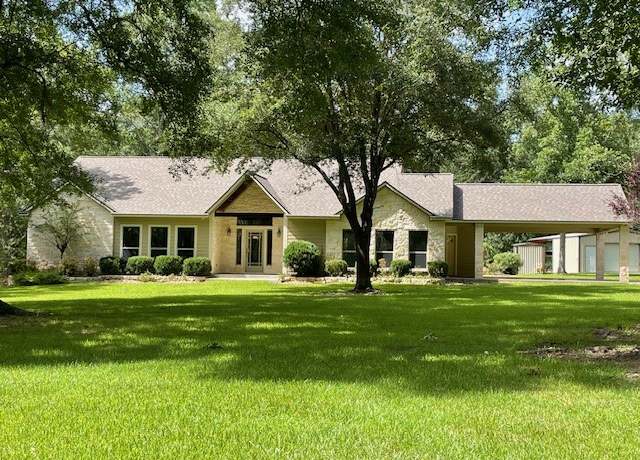Property at 10671 Tanyard Rd, Willis, TX 77378, 3 beds, 3 baths