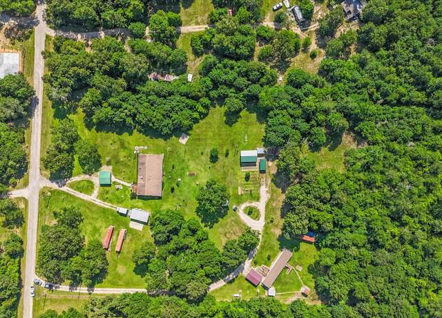 Property at 23419 Quiet Hollow Rd, Montgomery, TX 77356, 4 beds, 3 baths