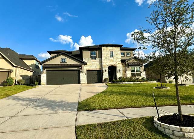 Property at 1215 Tallow Park Ln, Pinehurst, TX 77362, 5 beds, 4.5 baths