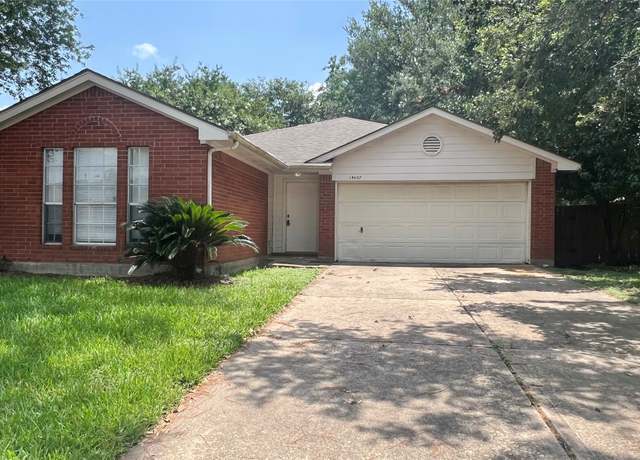 Property at 15407 Town Green Dr, Houston, TX 77083, 3 beds, 2 baths
