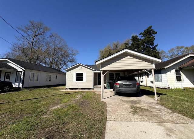 Property at 4340 Fonville Ave, Beaumont, TX 77705, 3 beds, 2 baths